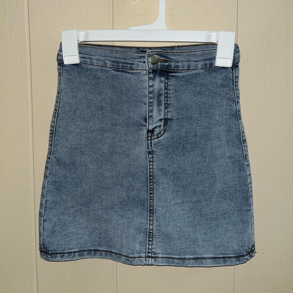 Denim skirt